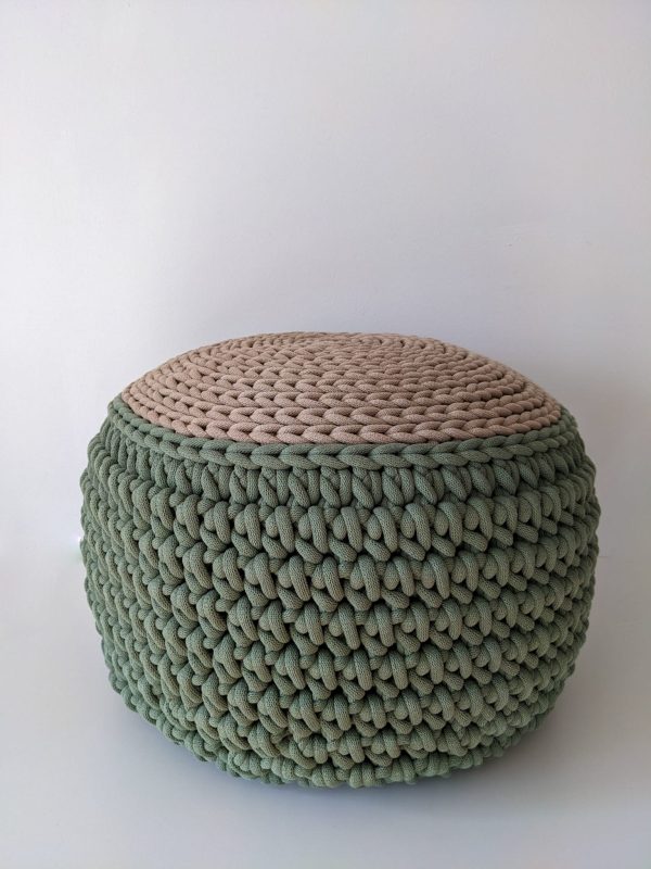 Round eukalyptus crochet pouf